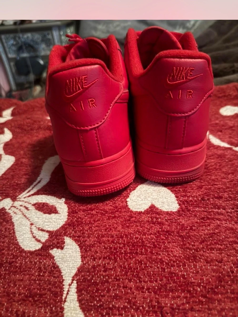 Nike Men's size 12 Red Low-Top Leather Sneakers